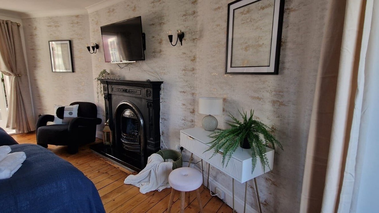 Photo of Others in Port Sunlight