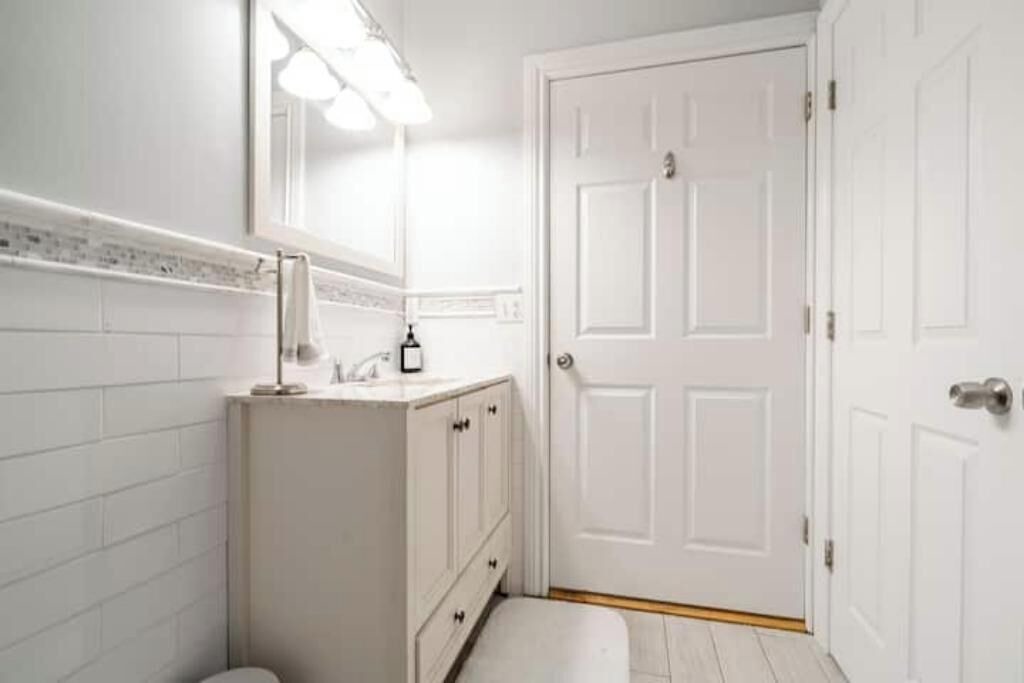 Photo of Bathroom in New Rochelle