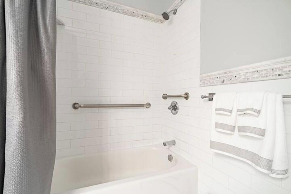 Photo of Bathroom in New Rochelle