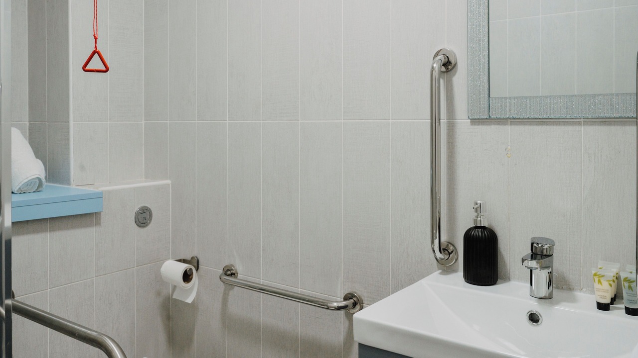 Photo of Others in Canary Wharf