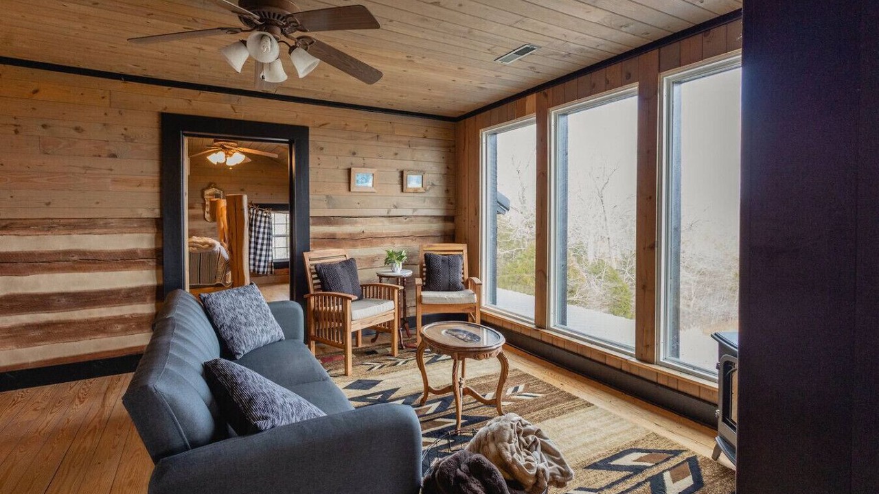 Photo of Livingroom in Ste Genevieve
