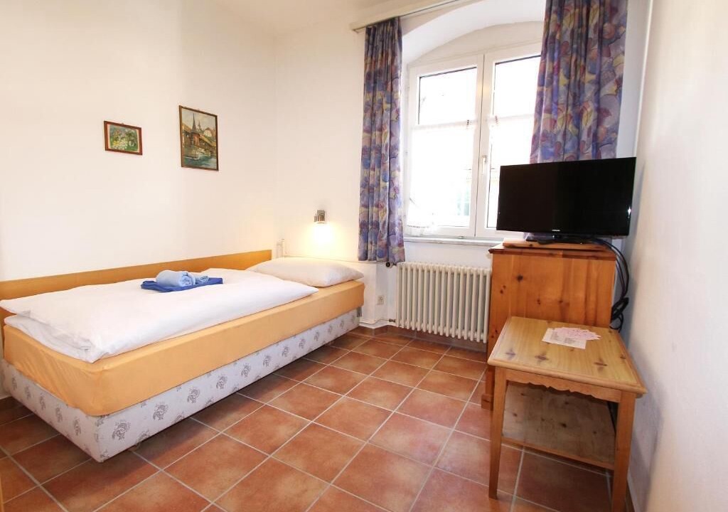 Photo of Bedroom in Frick