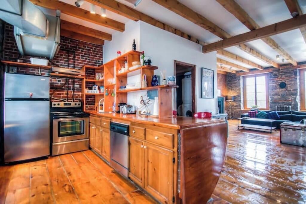 Photo of Kitchen in International District