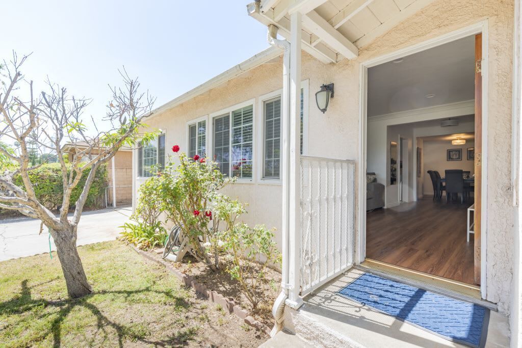 Photo of Patio Balcony in South San Gabriel