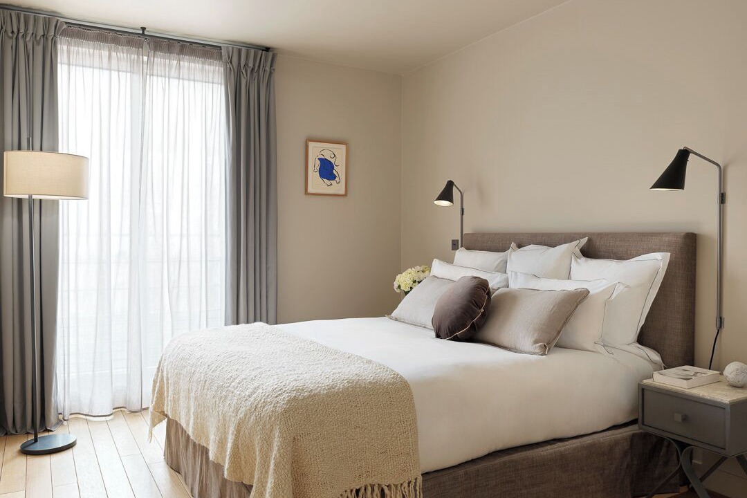 Photo of Bedroom in 8th Arrondissement