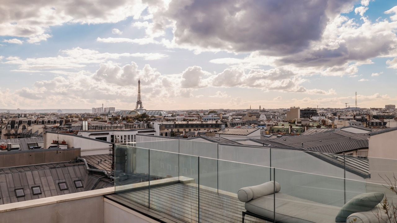 Photo of Outdoor in 8th Arrondissement