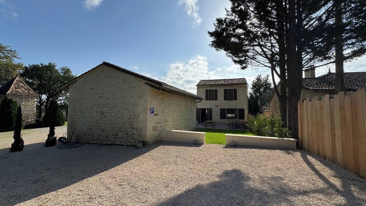 Photo of Outdoor in Naujan-et-Postiac