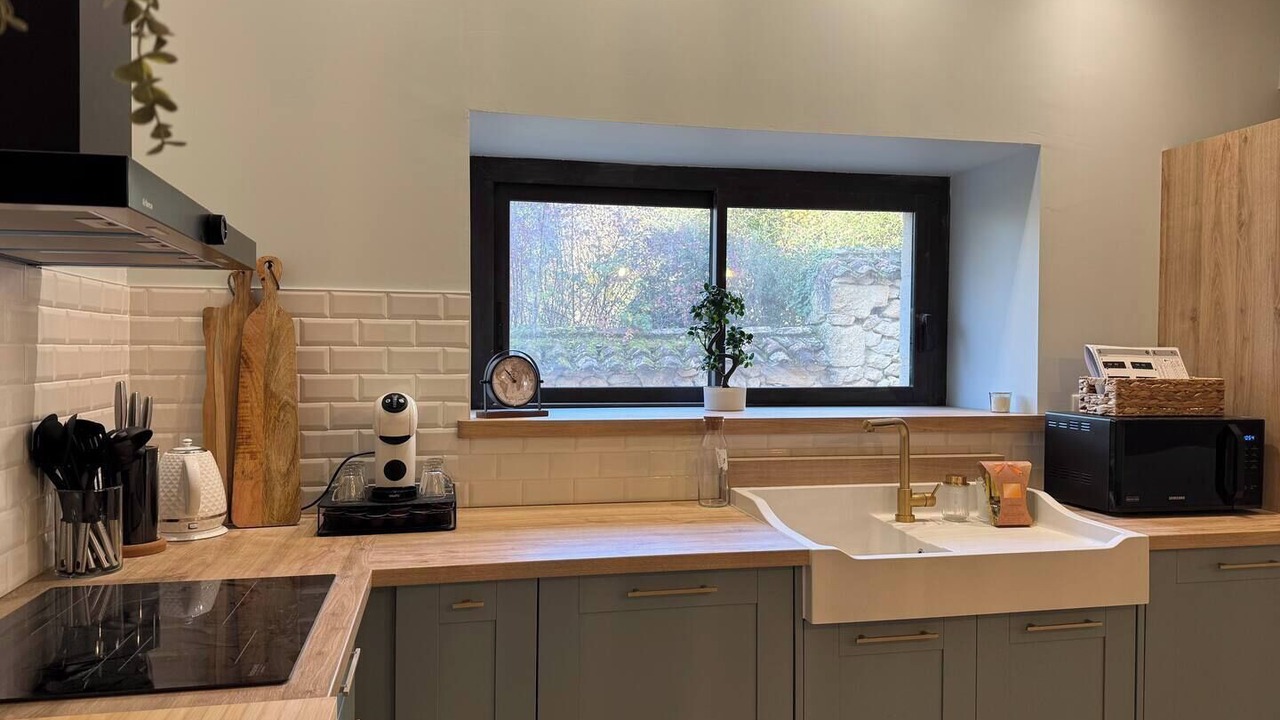 Photo of Kitchen in Naujan-et-Postiac