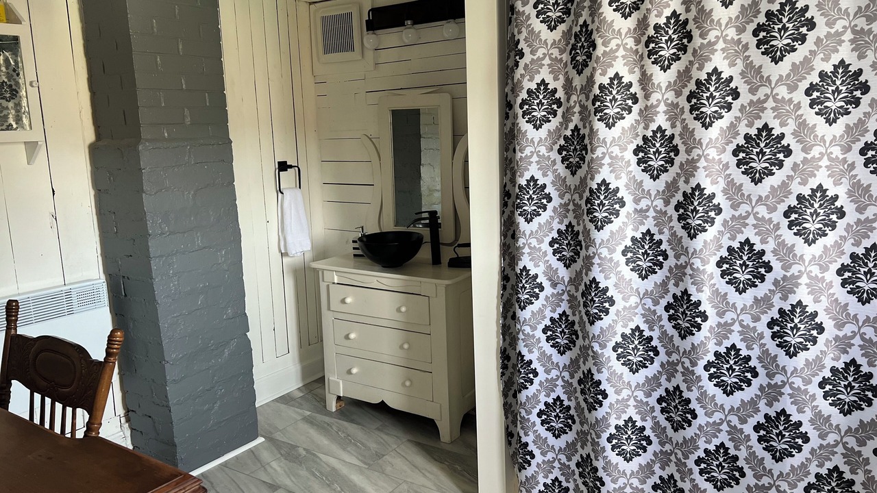 Photo of Others in Cupids