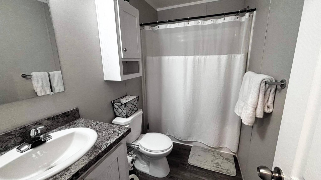 Photo of Others in Warren