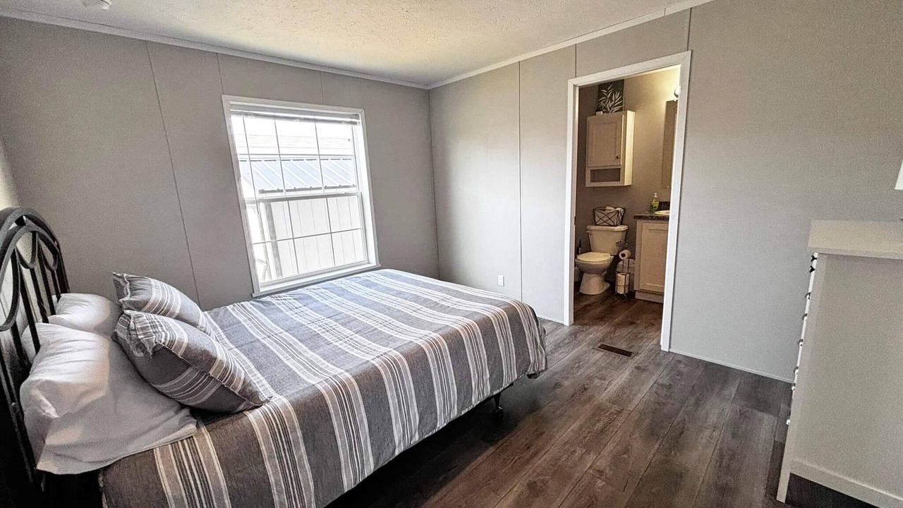 Photo of Others in Warren