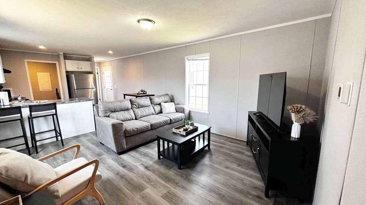 Photo of Others in Warren