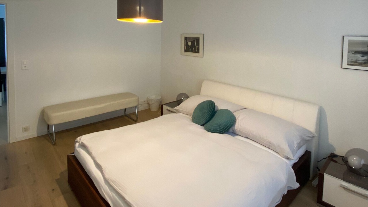 Photo of Others in District 4