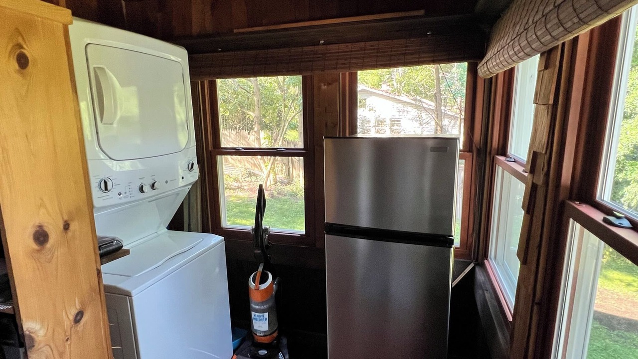 Photo of Others in Monroe