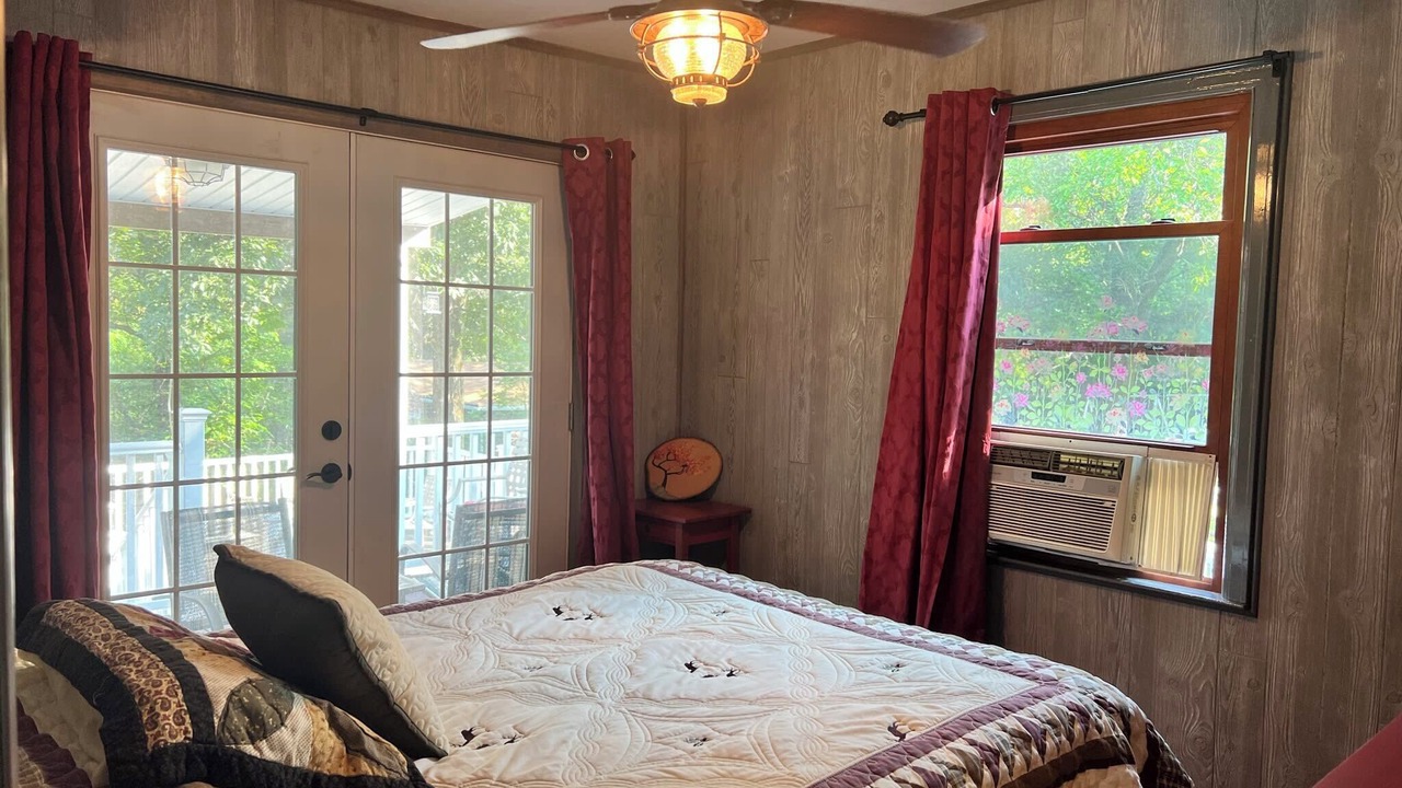 Photo of Others in Monroe