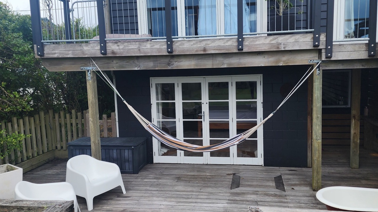 Photo of Patio Balcony in Leigh