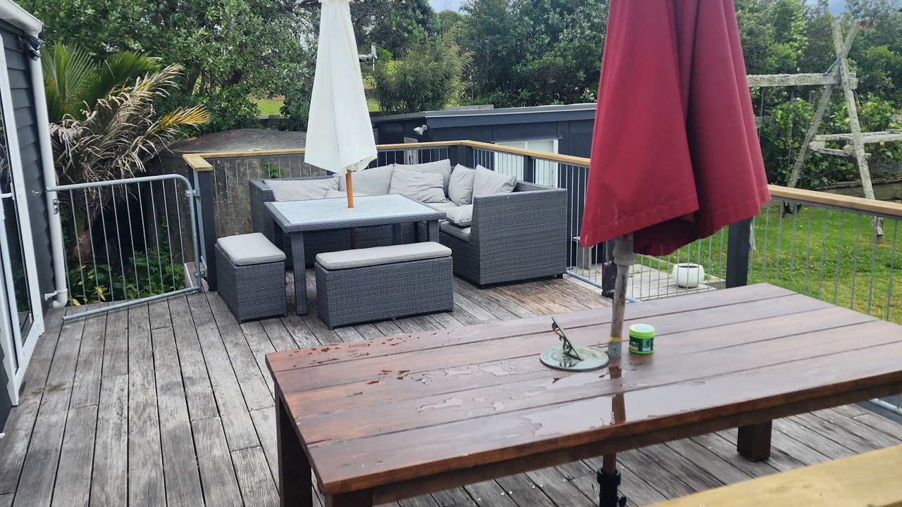 Photo of Outdoor in Leigh