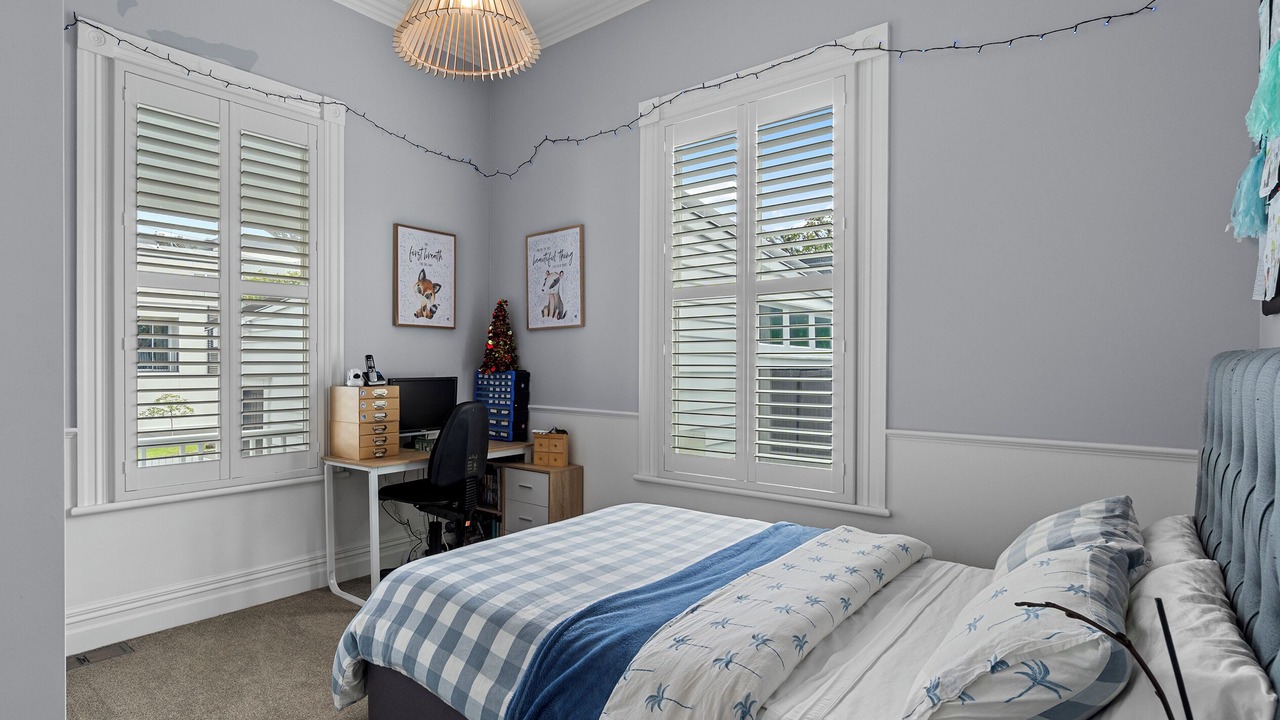 Photo of Others in Ponsonby