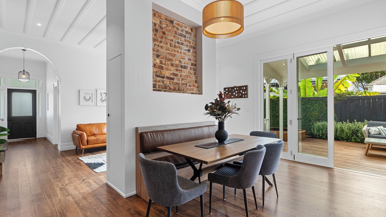 Photo of Others in Ponsonby