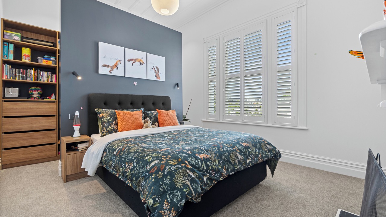 Photo of Others in Ponsonby