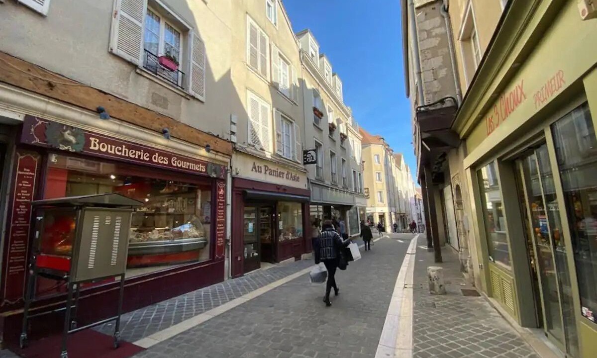 Photo of Others in Chartres