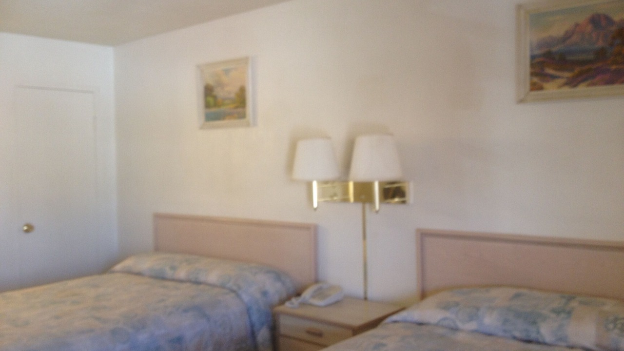 Photo of Bedroom in Alamogordo