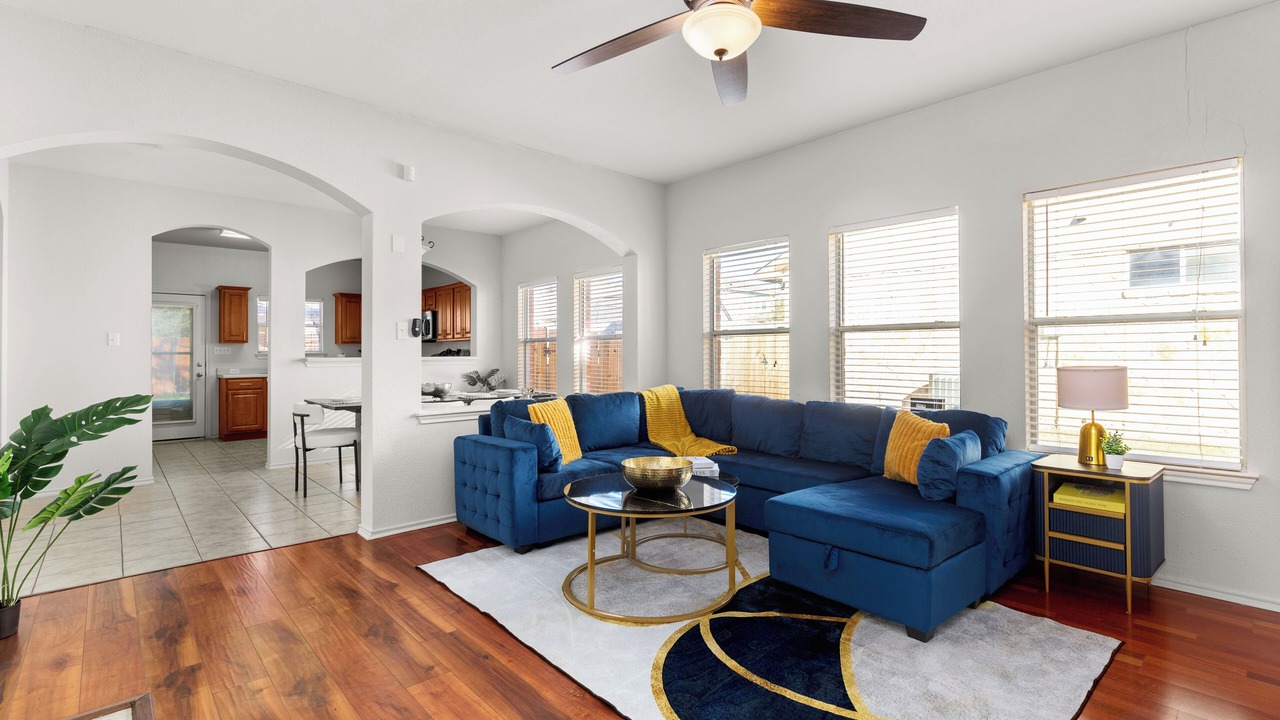 Photo of Livingroom in Kyle
