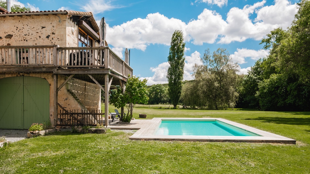 Photo of Outdoor in La Boissiere-en-Gatine