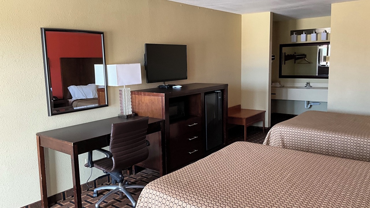 Photo of Bedroom in La Grange