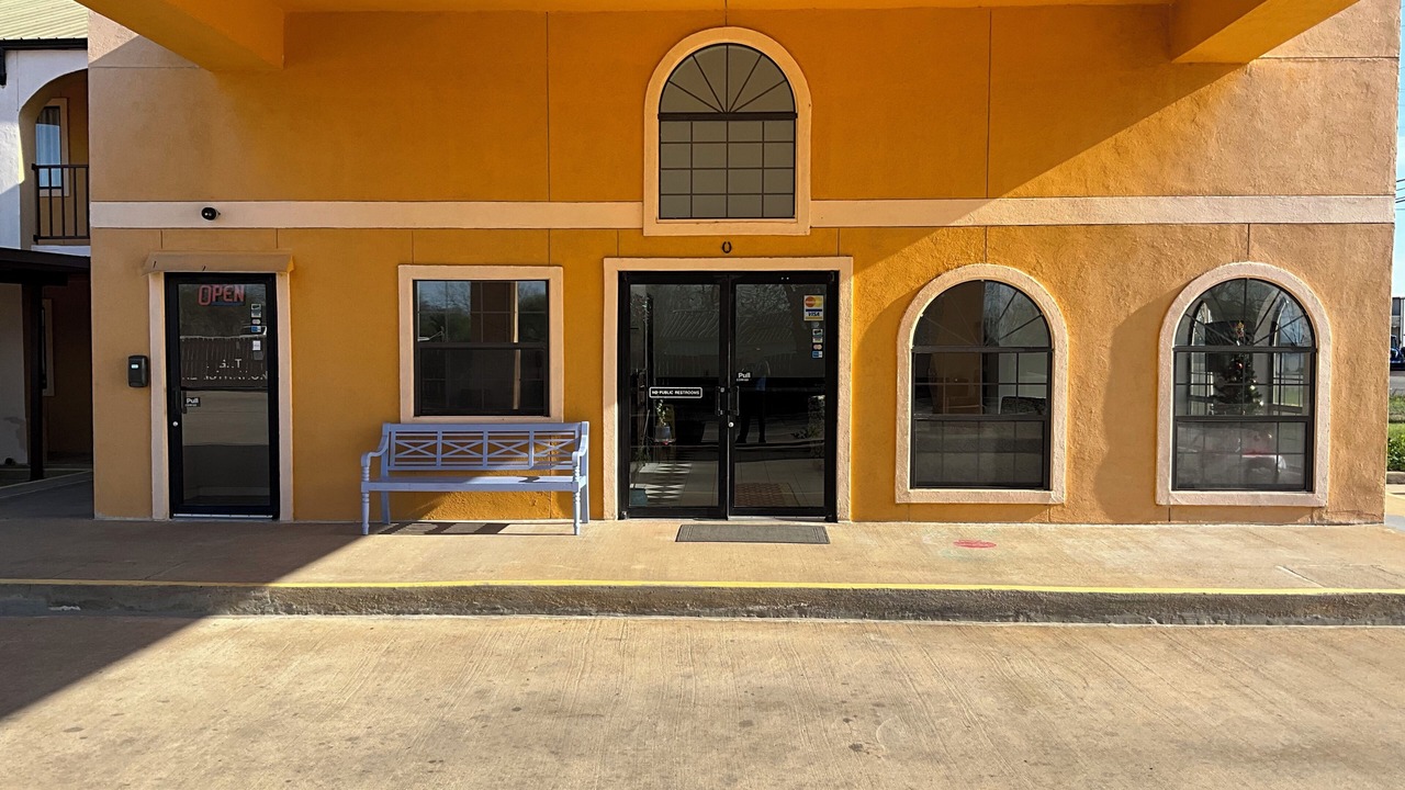 Photo of Outdoor in La Grange
