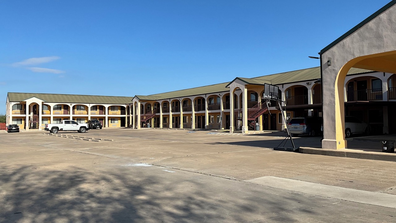 Photo of Outdoor in La Grange