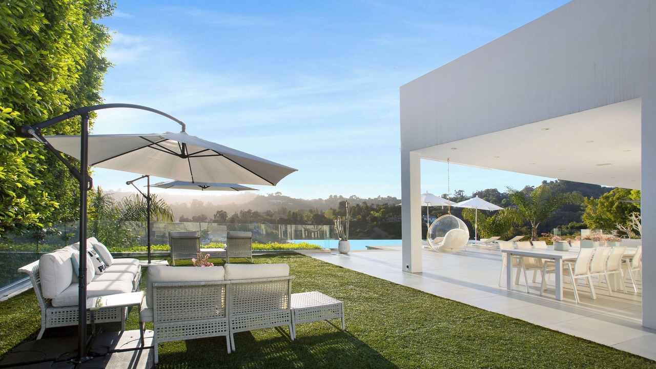 Photo of Outdoor in Beverly Glen