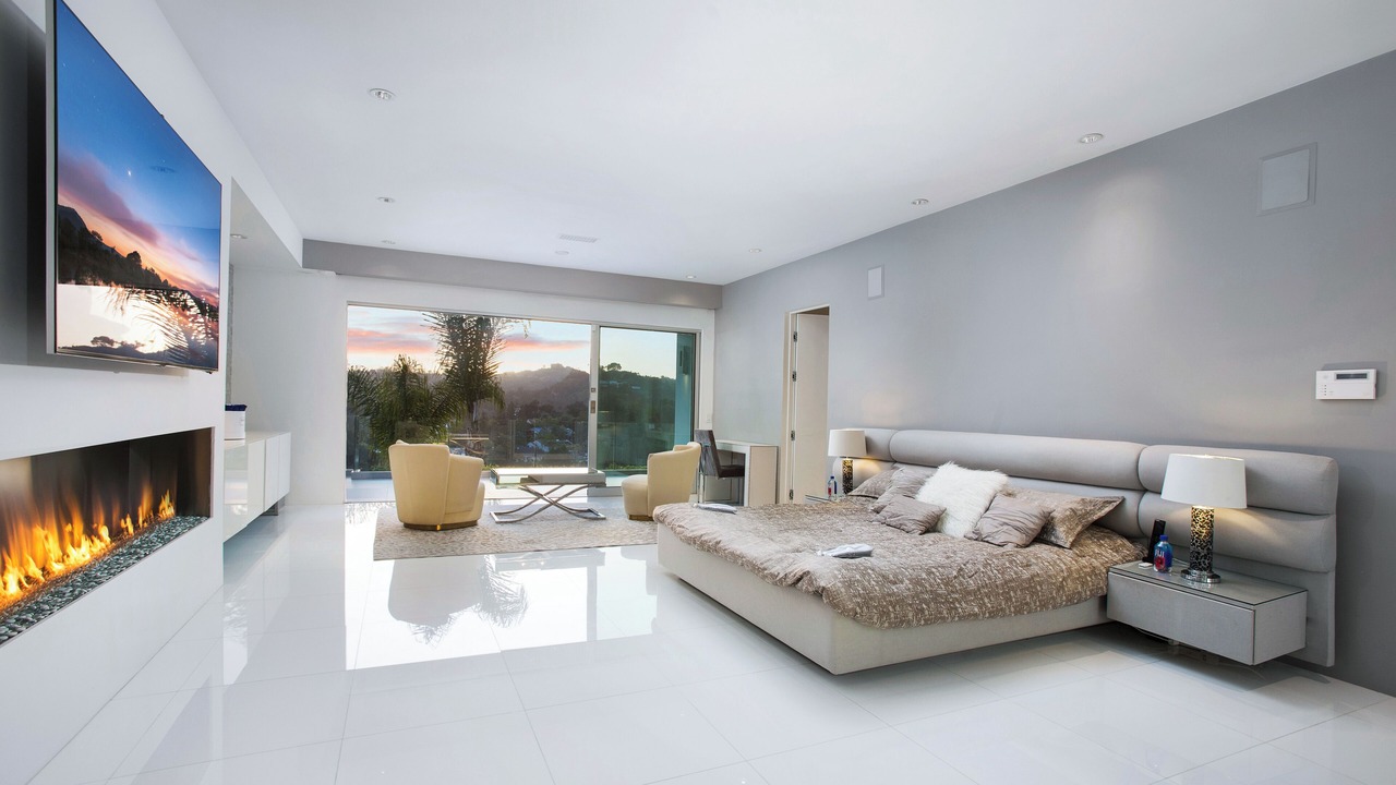 Photo of Livingroom in Beverly Glen