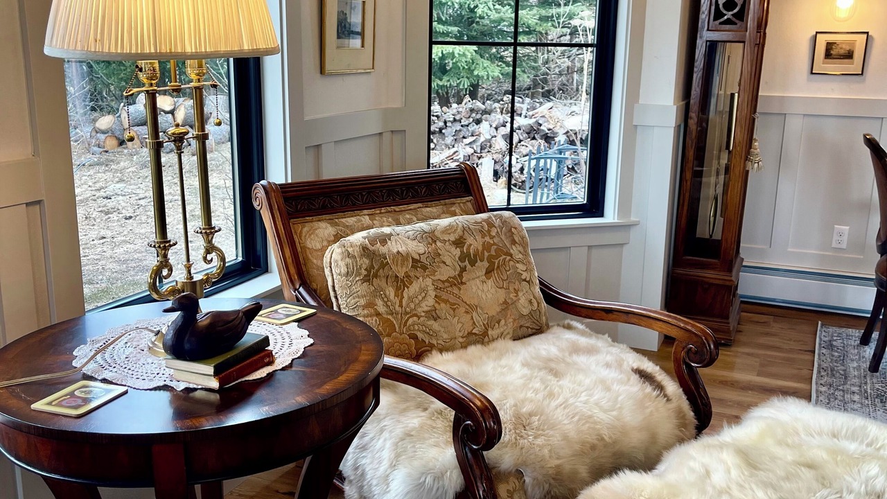 Photo of Livingroom in Hillside East