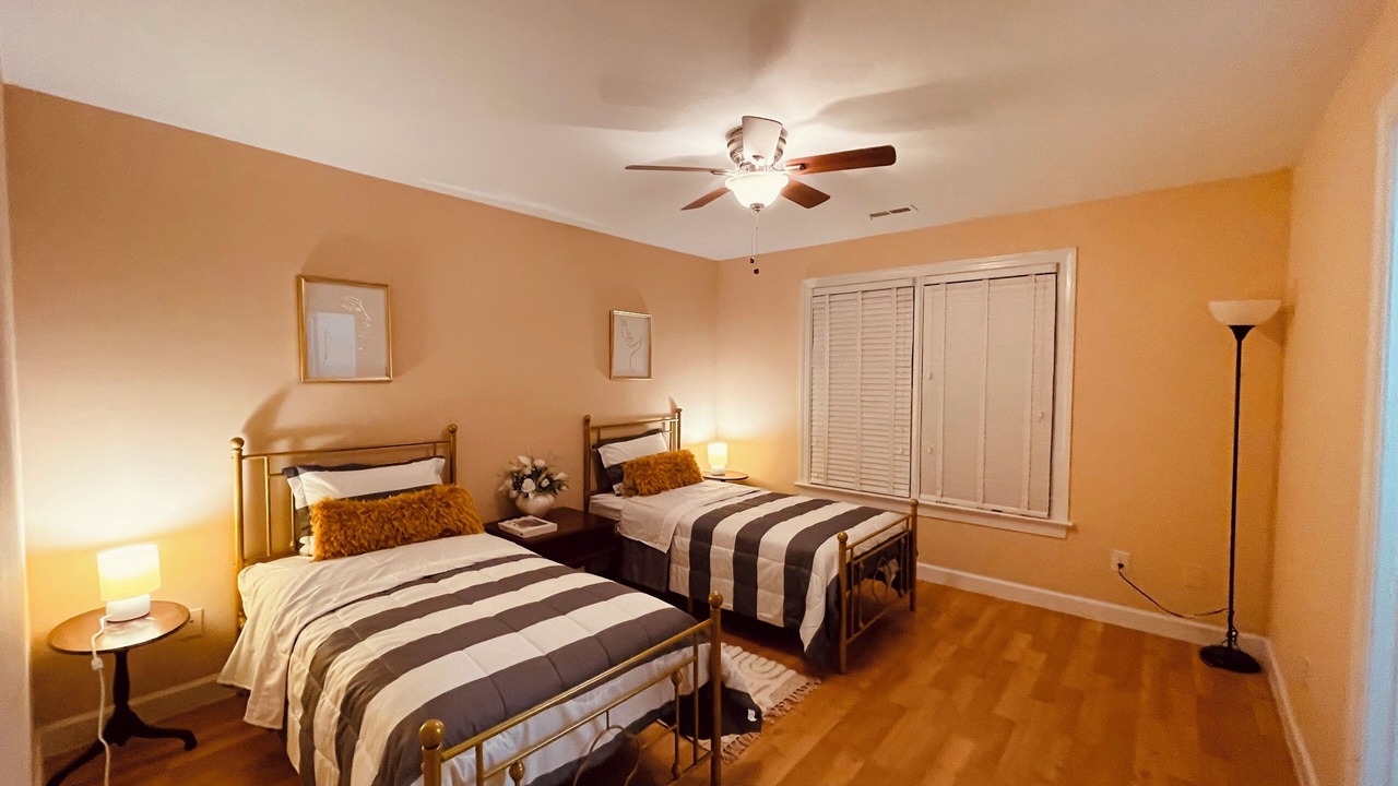 Photo of Bedroom in Garner