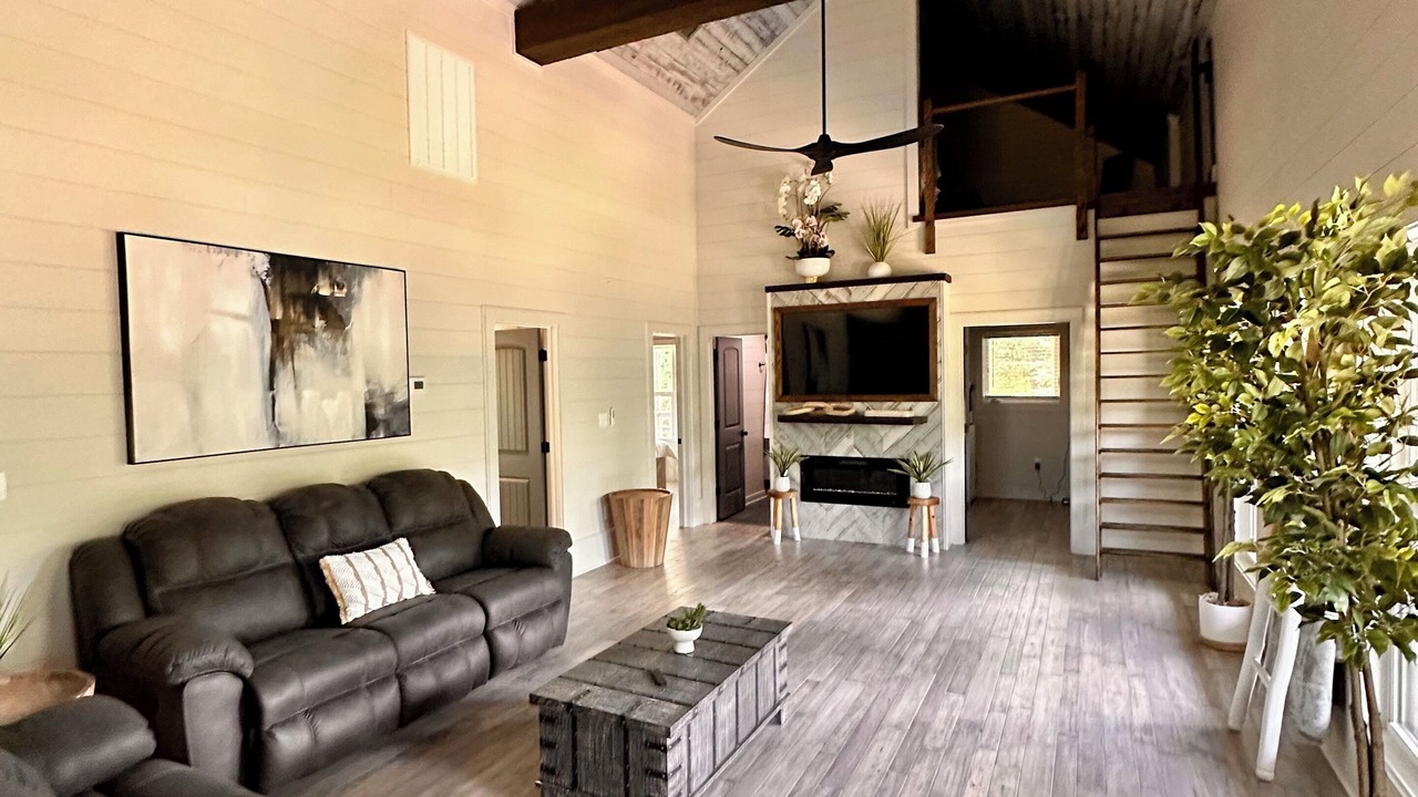 Photo of Livingroom in Summit