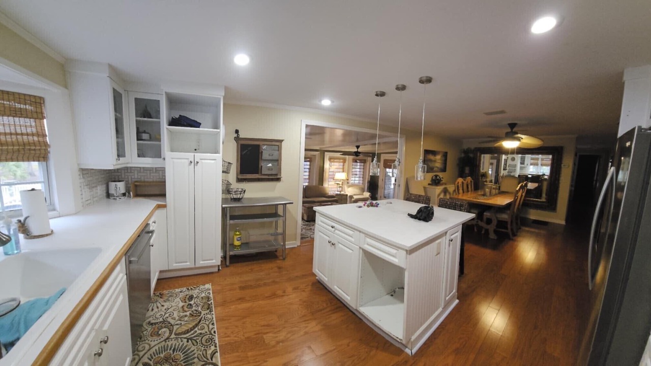 Photo of Kitchen in Astor