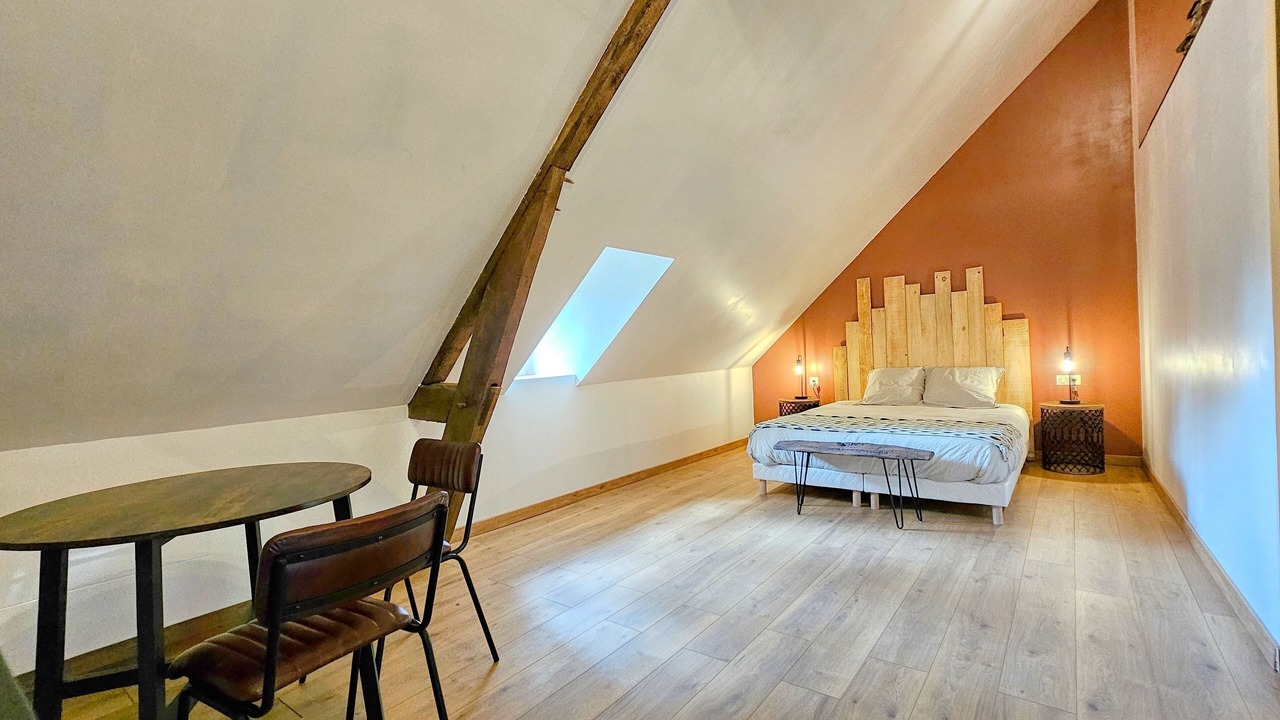 Photo of Others in Le Pondy