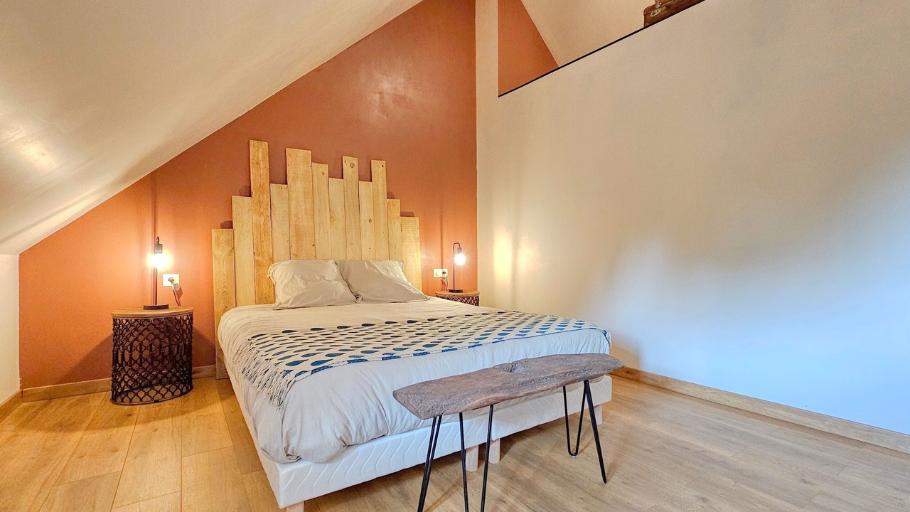 Photo of Others in Le Pondy