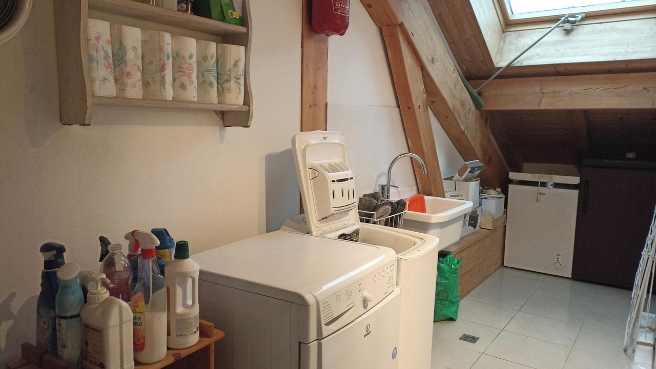 Photo of Others in Les Clefs