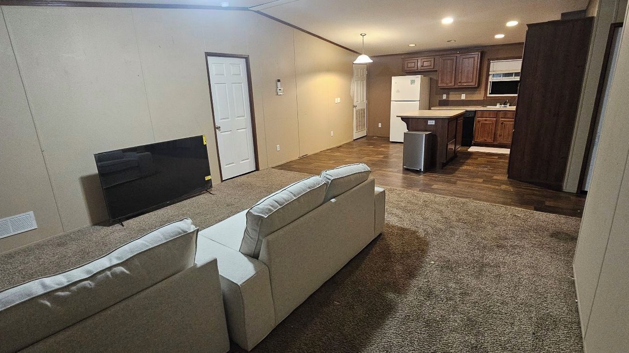 Photo of Livingroom in Bay Oaks Harbor