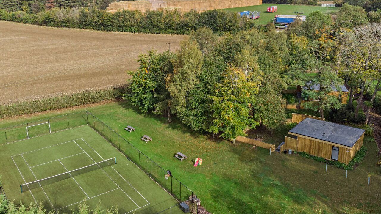 Photo of Others in Toppesfield