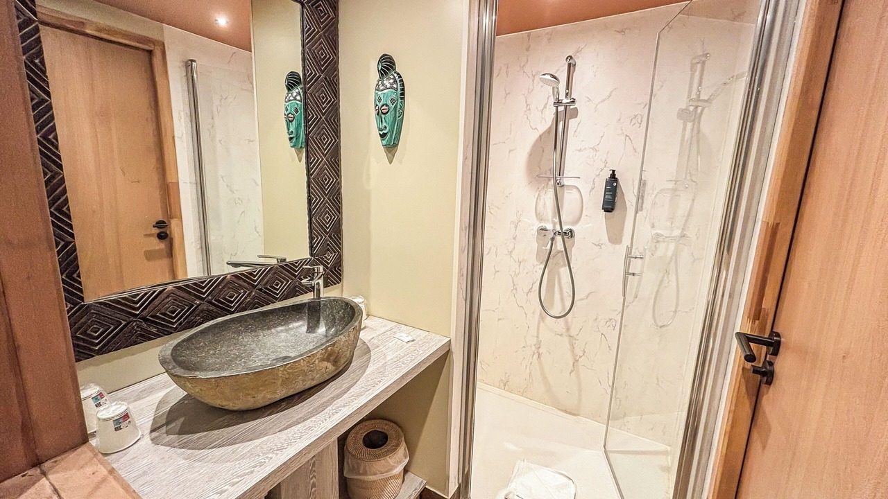 Photo of Bathroom in Lumigny-Nesles-Ormeaux