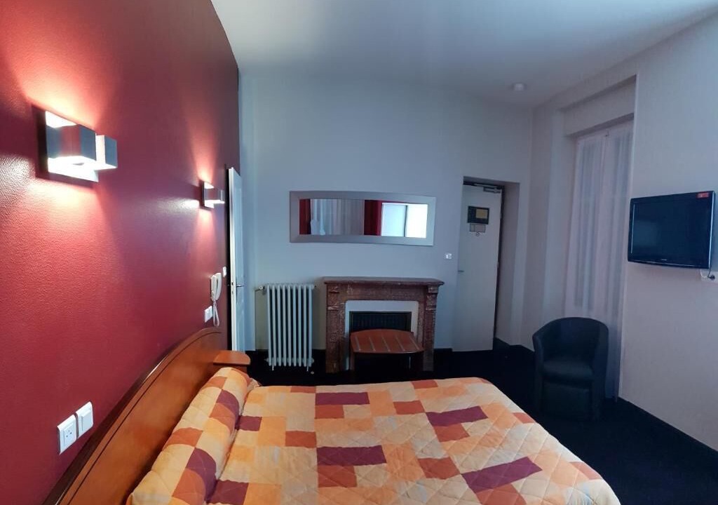 Photo of Others in Oloron-Sainte-Marie