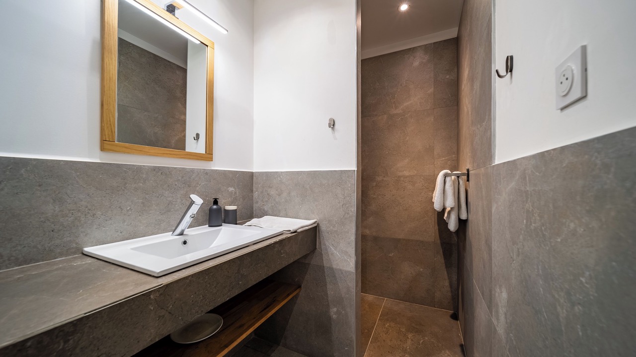 Photo of Bathroom in Cabrieres-d'Avignon