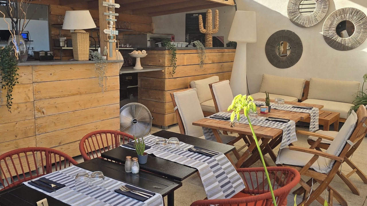 Photo of Patio Balcony in Cabrieres-d'Avignon