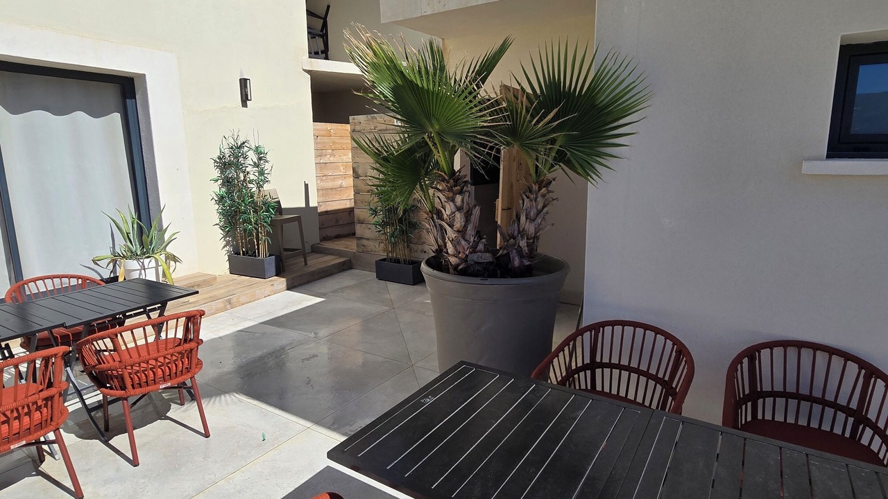 Photo of Outdoor in Cabrieres-d'Avignon