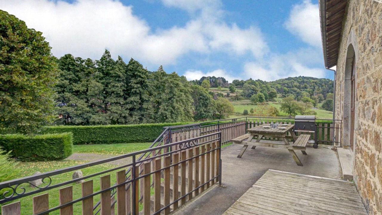 Photo of Outdoor in Gumieres
