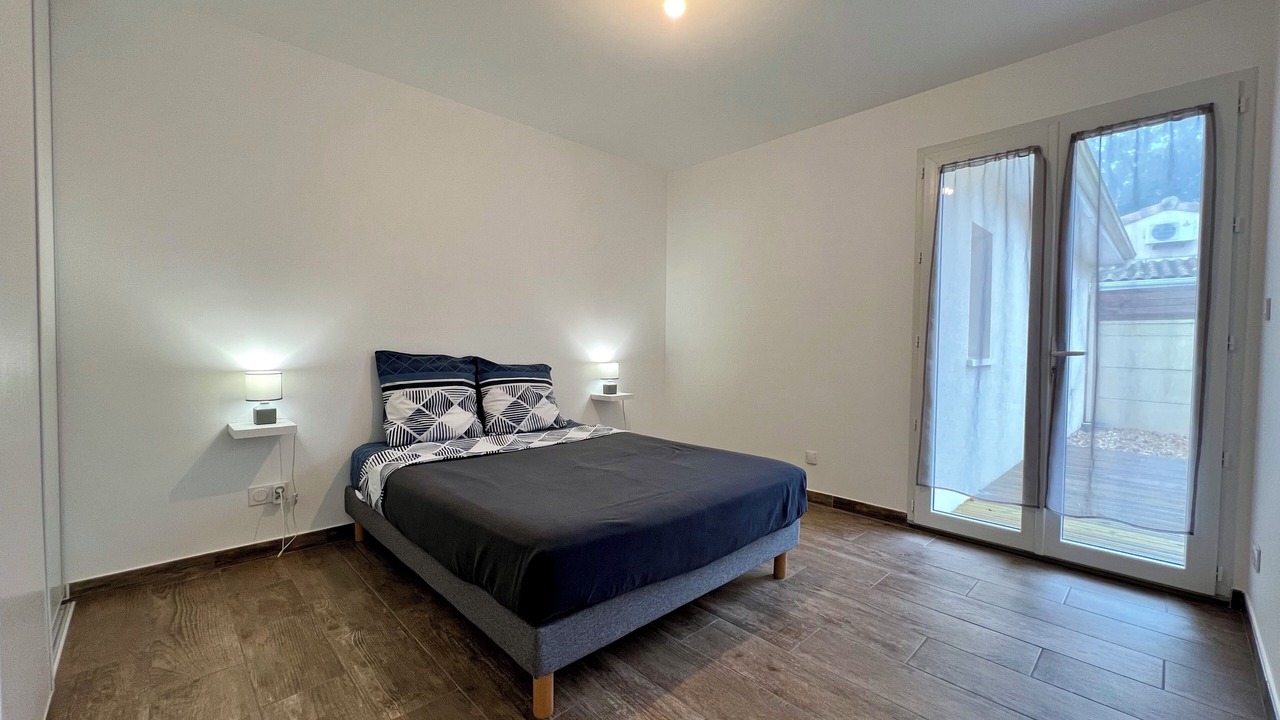 Photo of Others in Abzac