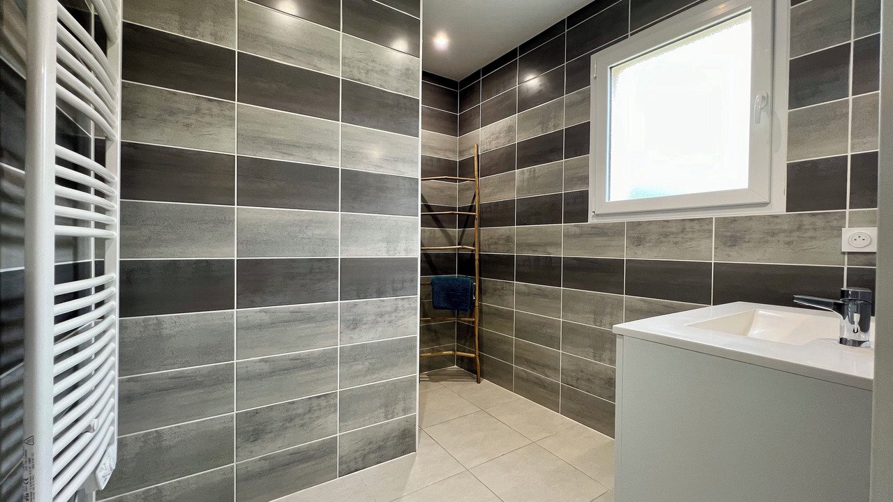 Photo of Others in Abzac